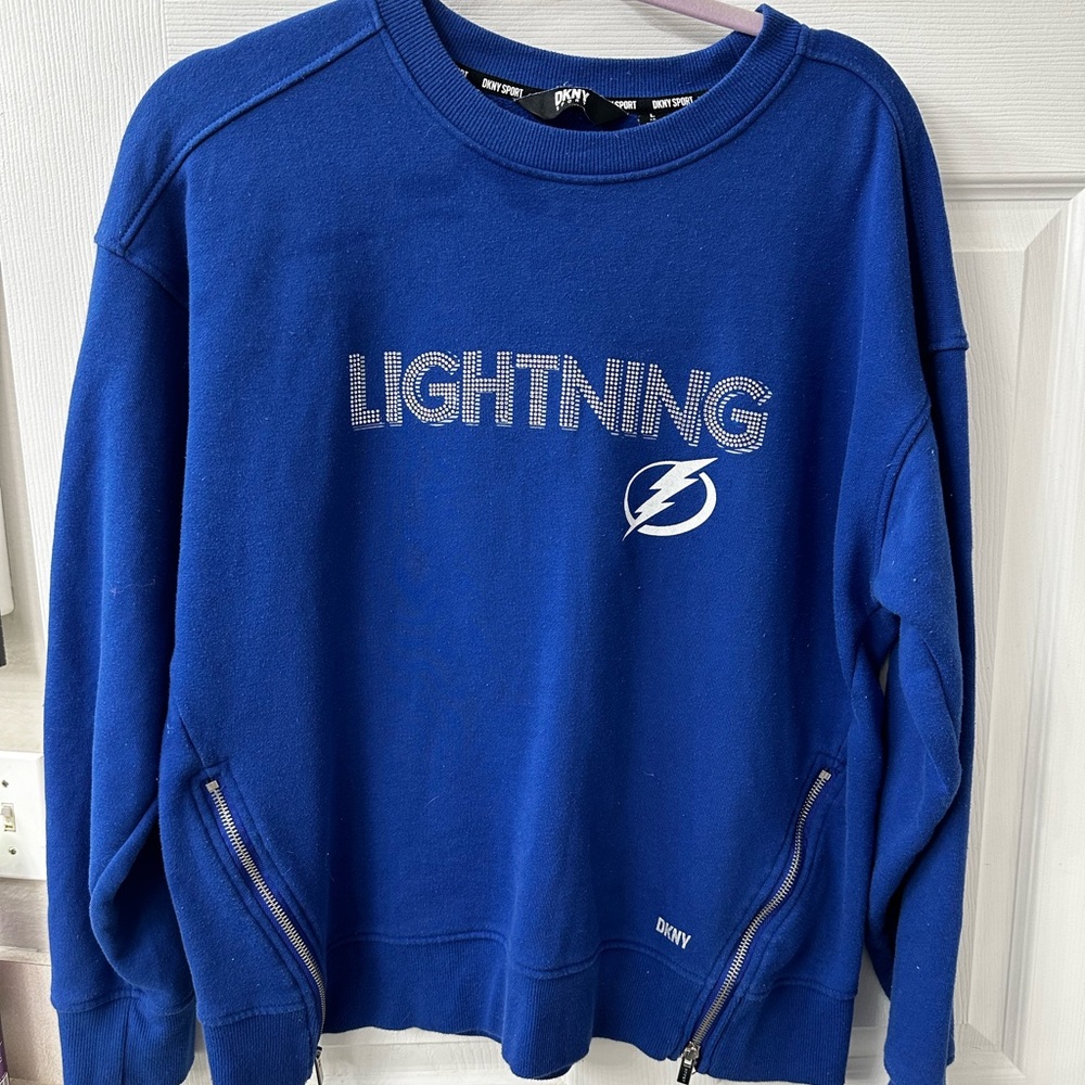 Tampa Bay lightning DKNY crew neck